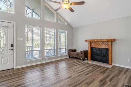 1460 Valleywood Tr, Holly Lake Ranch, 得克萨斯州 75765, 美国