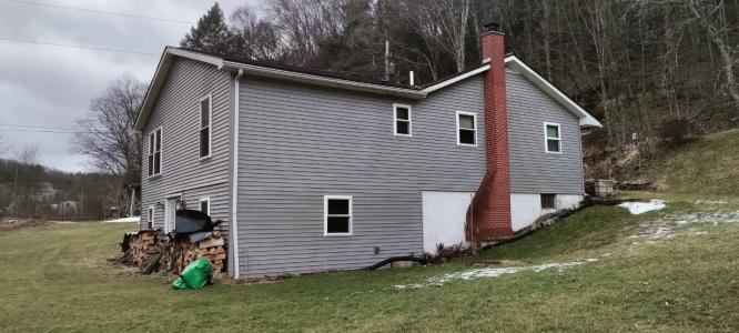 5477 Bloomingrove Road, Cogan Station, Pennsylvania 17728, USA