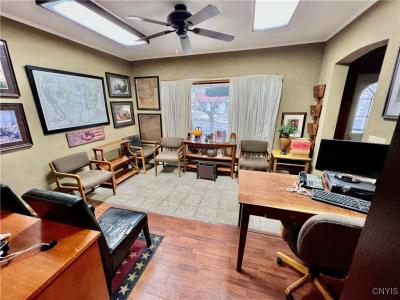 157 W Bridge Street, Oswego, Нью-Йорк 13126, Соединенные Штаты