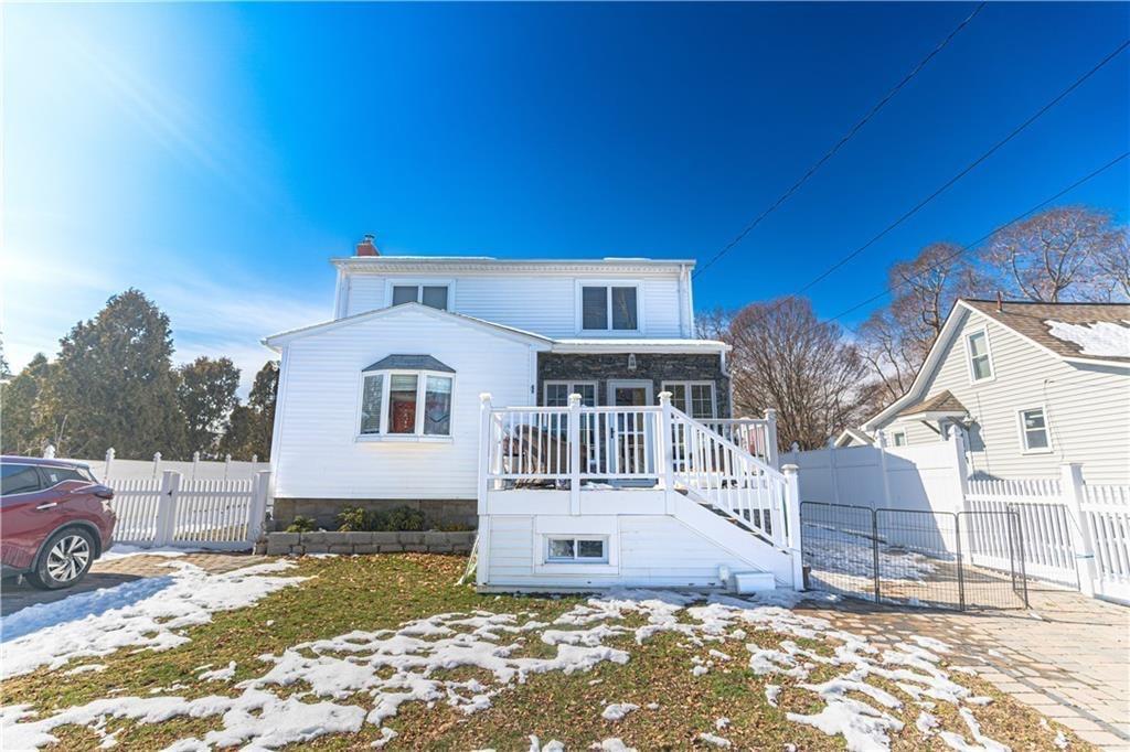 539 Tidewater, Warwick, Rhode Island 02889, USA