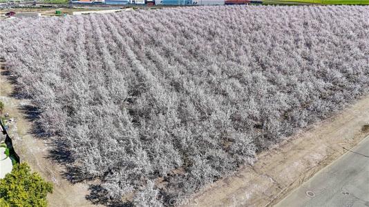 Santa Fe Avenue, Planada, California 95365, USA