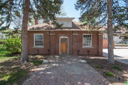 2323 Nebraska Street, Sioux City, Iowa 51104