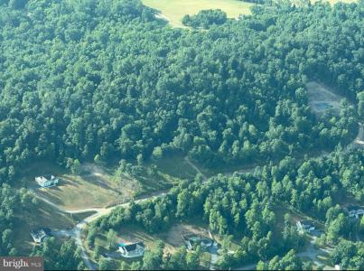 Tract 5, 7, and 9 Chiweeny Lane, Hedgesville, WV 25427, USA