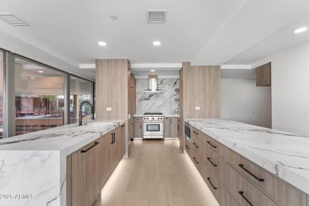 7157 E Rancho Vista Drive #3001, Scottsdale, Arizona 85251, USA