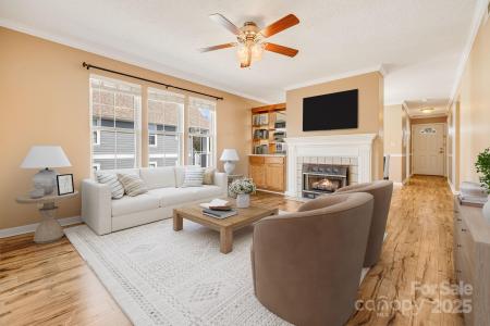 4406 Marble Way #4406, Asheville, Kuzey Karolina 28806, Amerika Birleşik Devletleri