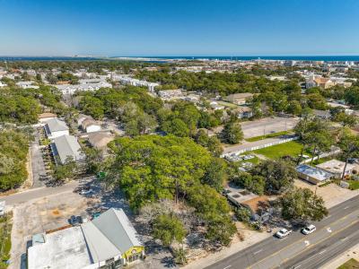 65 and 67 SE Beal Parkway, Fort Walton Beach, Florida 32548, HOA KỲ