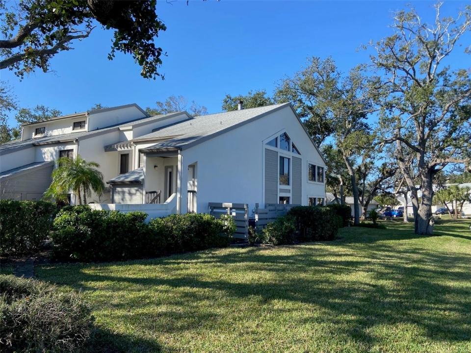 11450 HARBOR WAY 5002, LARGO, Florida 33774, USA
