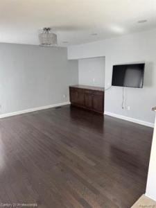 3915 EDGEMONT DR, Troy, 密西根州 48084, 美國