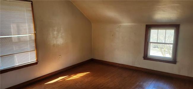 103 W Greene St, Carmichaels, Pennsylvania 15320, HOA KỲ