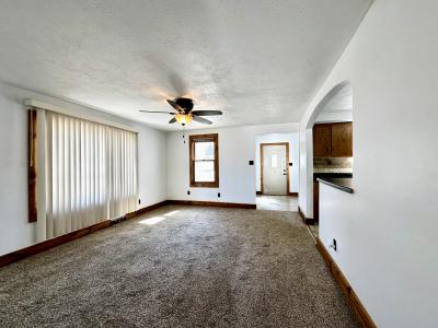1619 E Washington, Clinton, إلينوي 61727, الولايات المتحدة