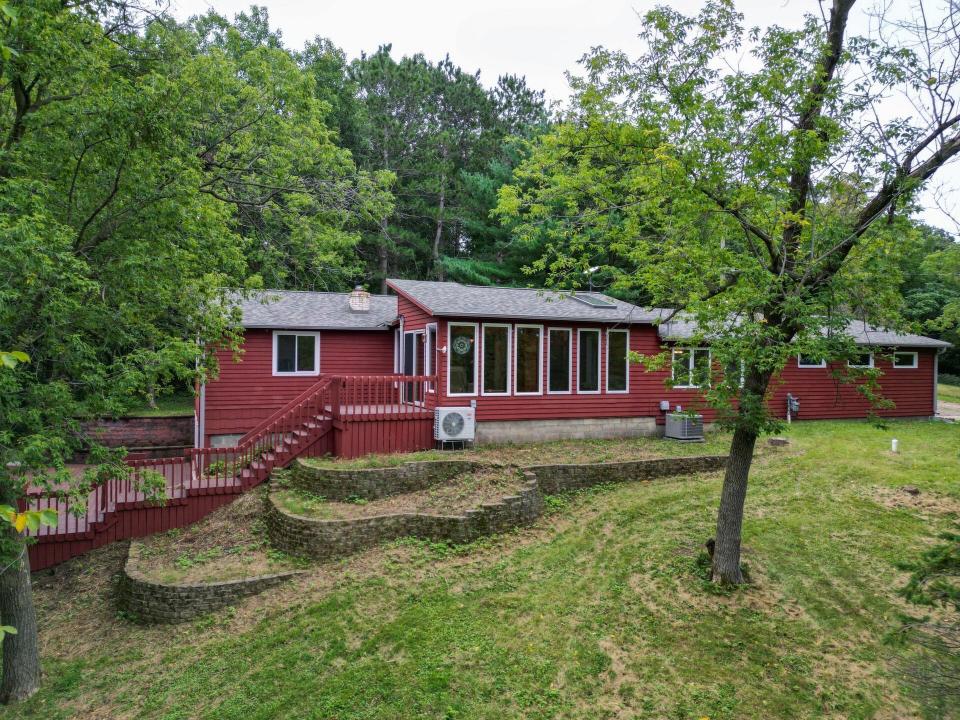2440 3rd Street E, Menomonie, Wisconsin 54751