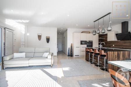 Maubeuge, Nord-Pas-de-Calais 59600, アキタン
