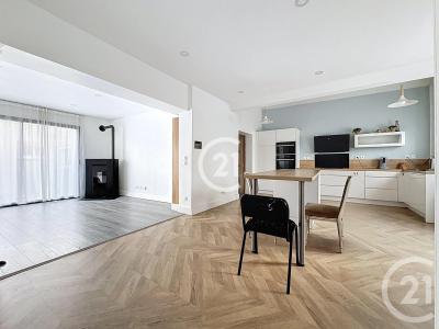 Montreuil, Île-de-France 93100, France