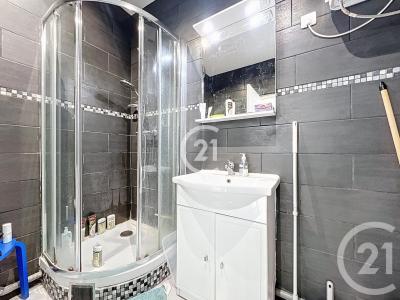 Montreuil, Île-de-France 93100, França