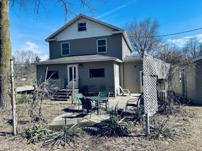 35553 M 43, Paw Paw, Michigan 49079, USA