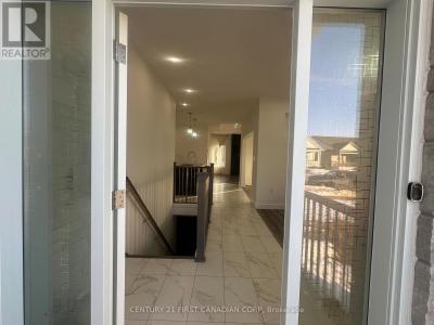 31 BROOKLAWN DRIVE, Lambton Shores (grand Bend), Ontario N0M 1T0, Canada