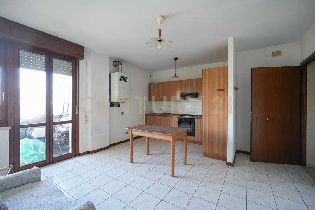 Via Monte Grappa, Cerea, Veneto 37053, İtalya