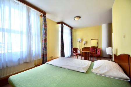 tř. Spojenců, Otrokovice, Zlín 76502, 捷克共和国