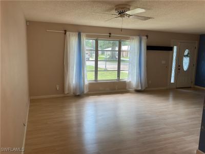 213 Lake Avenue, Lehigh Acres, Florida 33936, USA