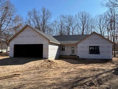 6897 Abbey Lane, Canadian Lakes, Michigan 49346, USA