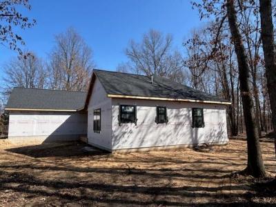 6897 Abbey Lane, Canadian Lakes, Michigan 49346, USA
