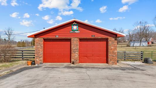 6734 N SR 7, Madison, Indiana 47250