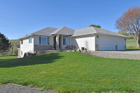 2831 Scenic Hills Drive, Clarkston, Washington 99403, USA
