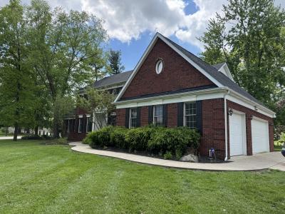 228 Piccadilly CT, Terre Haute, 印第安纳州 47803, 美国