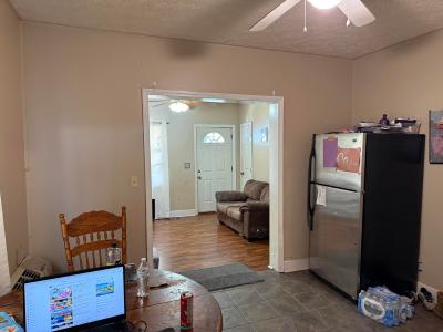 113 Sycamore Street, London, Kentucky 40741, USA