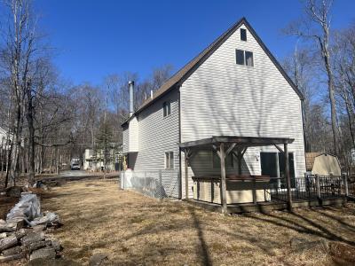 3127 Tuskegee Drive, Pocono Lake, Pennsylvania 18347