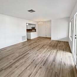 5993 La Pinata Blvd. #C2, Greenacres, Floryda 33463, USA