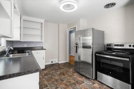 216 Dwight Rd, Springfield, Massachusetts 01108
