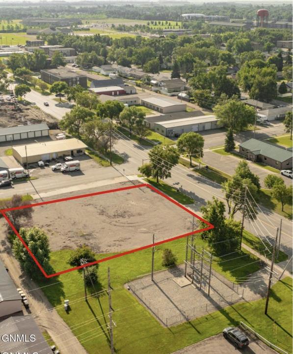 621 13th Street, Jamestown, Dakota Del Norte 58401, Estados Unidos