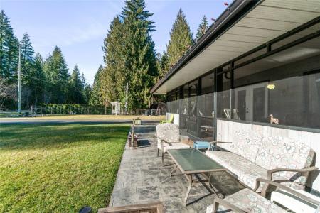 4061 SANTA ROAD, Scotch Creek, Columbia Britannica V0E 1M5, Canada