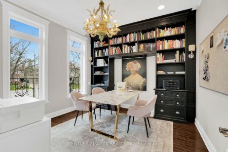 56 DELIA PLACE, Vaughan, Ontario L4L 8P6, Canada