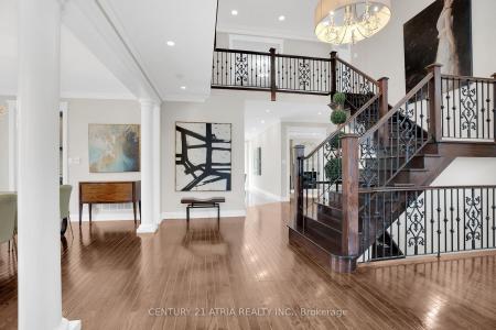 56 DELIA PLACE, Vaughan, Ontario L4L 8P6, Canada