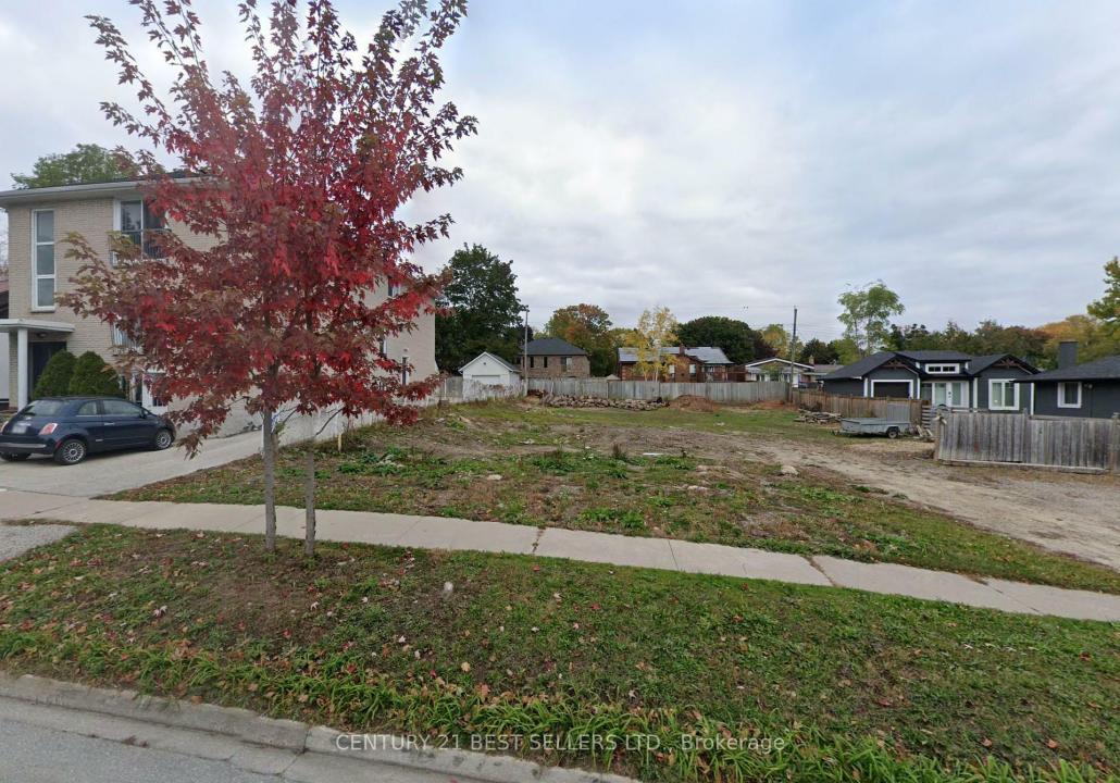 56-58 ROSE STREET, Barrie, Ontario L4M 2T2, Canadá