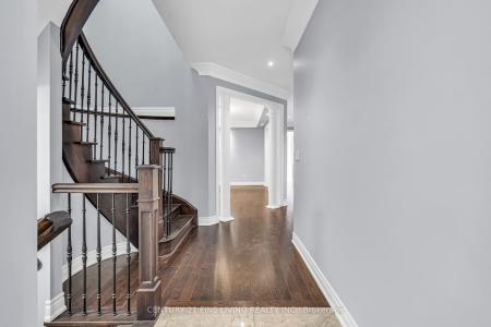 80 HANBURY CRESCENT, Brampton, Ontario L6X 5N7, Canadá
