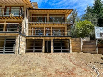 Los Pinos 207, Villa La Angostura, Neuquén 00001, Argentinien