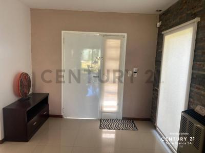 Paseo 113 550, Villa Gesell, Buenos Aires Costa Atlántica 7165, ארגנטינה