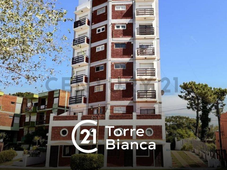 AV.3 4778 y 147 Bis , Villa Gesell, Buenos Aires Costa Atlántica 00001, Argentina
