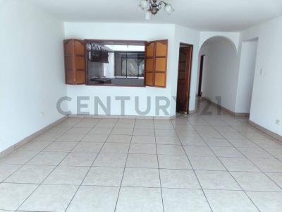 Av. Melgarejo , Lima, Lima 00001, 秘魯