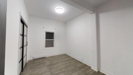 2532-2536 Rue de Châteauguay, Montréal (Le Sud-Ouest), Québec H3K 1L1, Canada