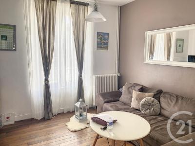 Epernay, Champagne-Ardenne 51200, France