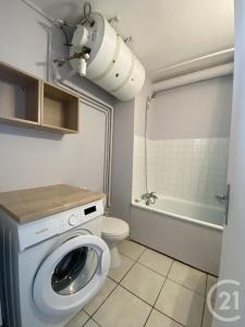 Pau, Aquitaine 64000, France