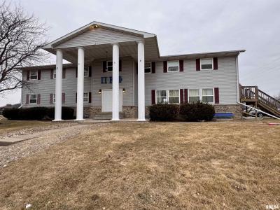 812 Wigwam Hollow Road, Macomb, Illinois 61455, HOA KỲ