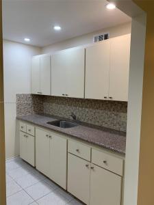 1401 SW 135th Ter 212H, Pembroke Pines, Florida 33027