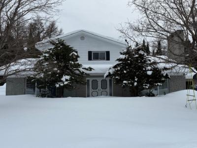 131 Clover Street, Madawaska, Maine 04756, USA