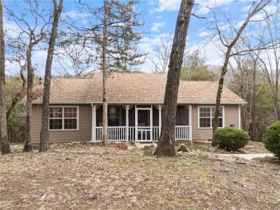 28 Hickory Ln., Holiday Island, Arkansas 72631, USA