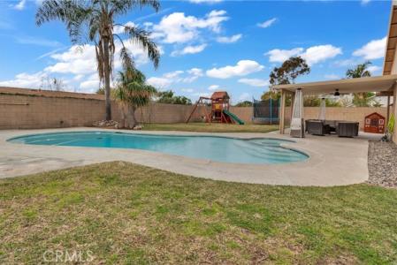 2740 6th Street, La Verne, Калифорния 91750, Соединенные Штаты
